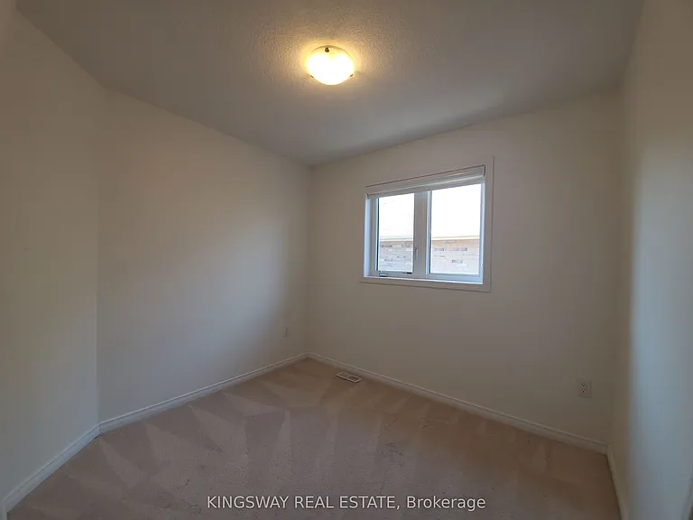 593 Remembrance Rd #UPPER — Photo 17