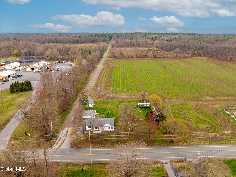 3rd image of 2 Brown Road