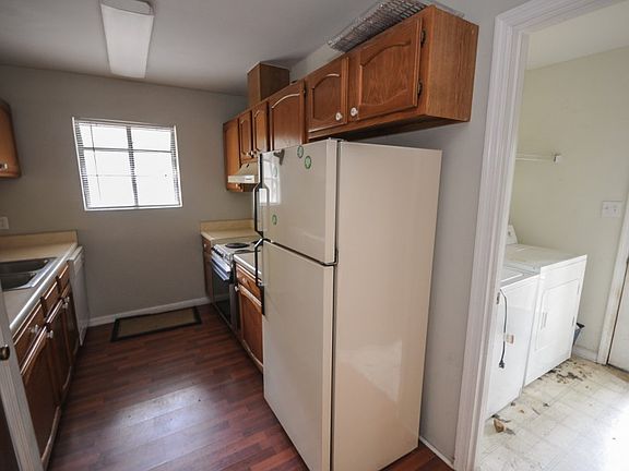 5th image of 2720A Via Milano Ave