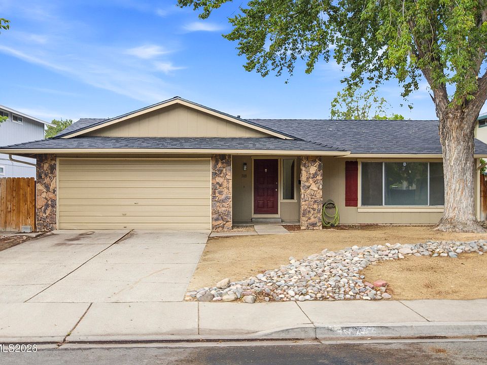 1st image of 1101 Alta Vista Dr
