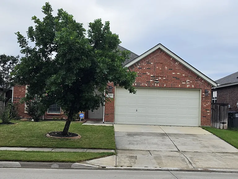 14900 Frisco Ranch Dr — Photo 1