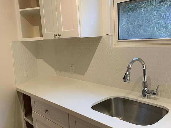 Stone counter tops