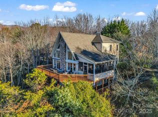 294 Ridgeway Rd, Lake Lure, NC 28746