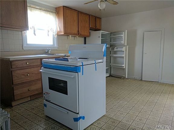 5th image of 37 4th St