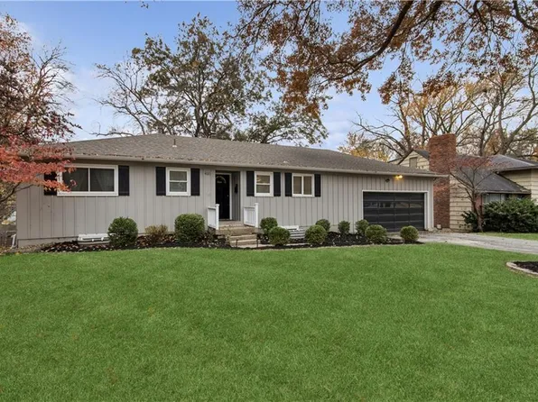 4121 W 54th Ter, Roeland Park, KS 66205