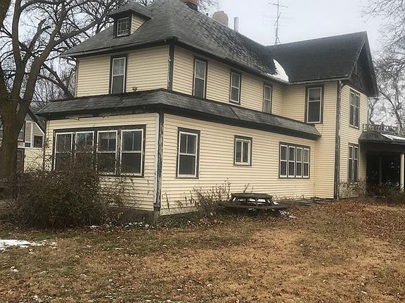 3rd image of 635 Olive Ave