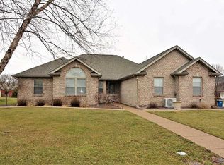 526 Sterchi Dr, Evansville, IN