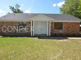 1916 Neptune Dr, North Chesterfield, VA 23235