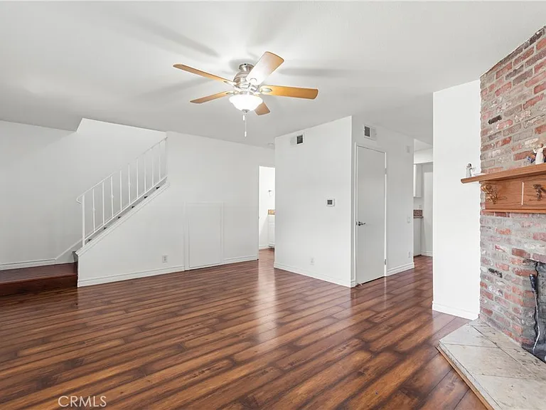 10172 Ascot Cir — Photo 4