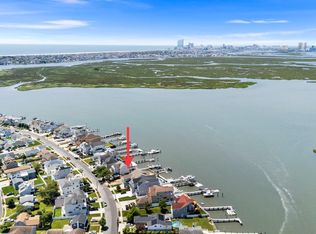 816 W Shore Dr, Brigantine, NJ 08203