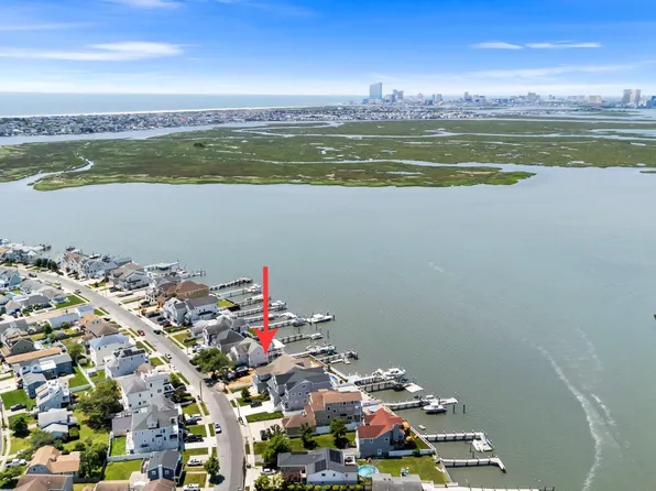 816 W Shore Dr, Brigantine, NJ 08203