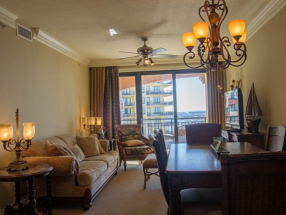 3rd image of 10 Harbor Blvd Unit W723