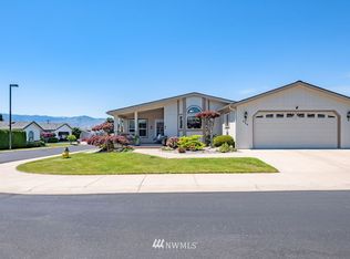 559 Canyon Dr, East Wenatchee, WA 98802
