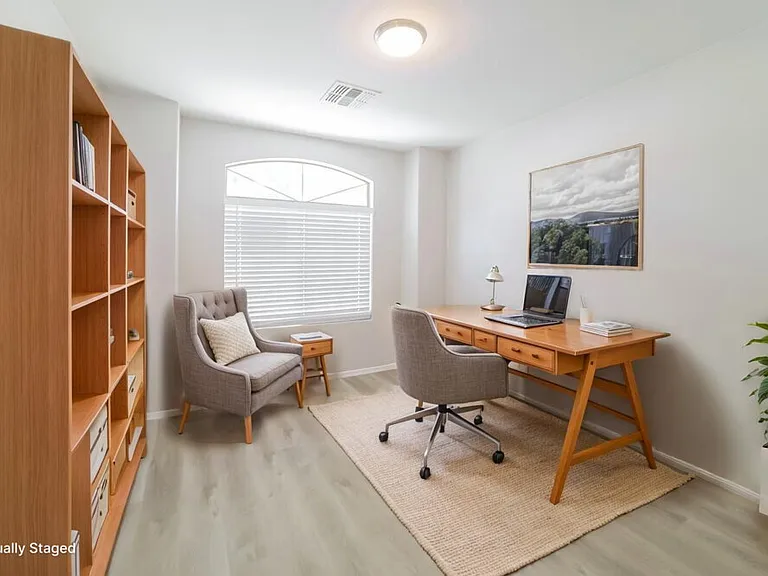 12557 W Mandalay Ln — Photo 15