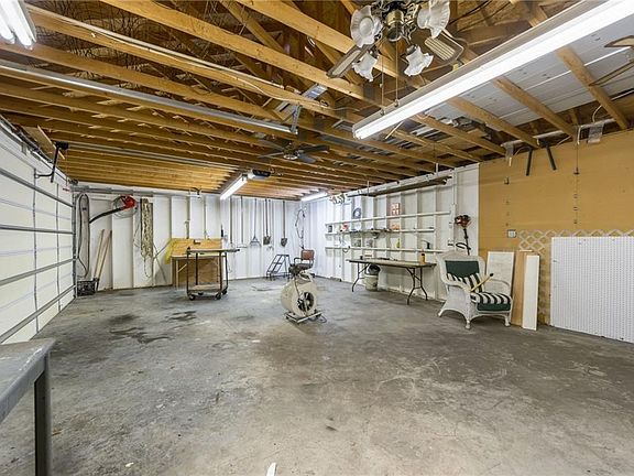 4th image of 5230 Webster Ave