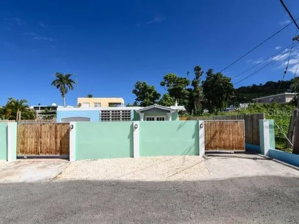 Urb La Roca St #F-109, Fajardo, PR 00738