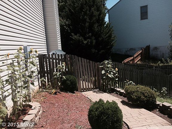 3rd image of 55 Summerwood Dr