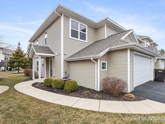 2nd image of 903 Center Park Dr SW #22