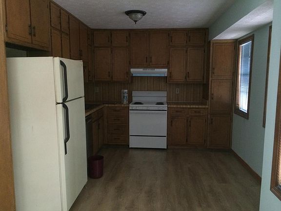 2nd image of 2991 David Ln NE
