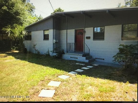 2nd image of 1952 Cesery Blvd