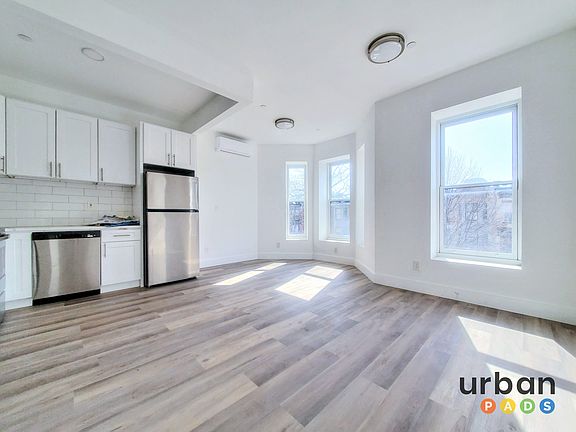 2nd image of 885 Sterling Pl #5A