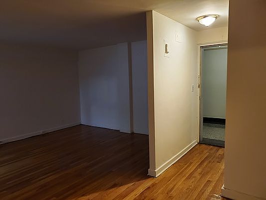 4th image of 72-81 113th St #M9