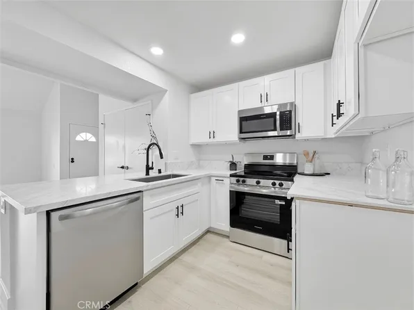 1440 W Edgehill Rd APT 54, San Bernardino, CA 92405
