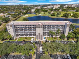 3100 W Rolling Hills Cir APT 705, Fort Lauderdale, FL 33328