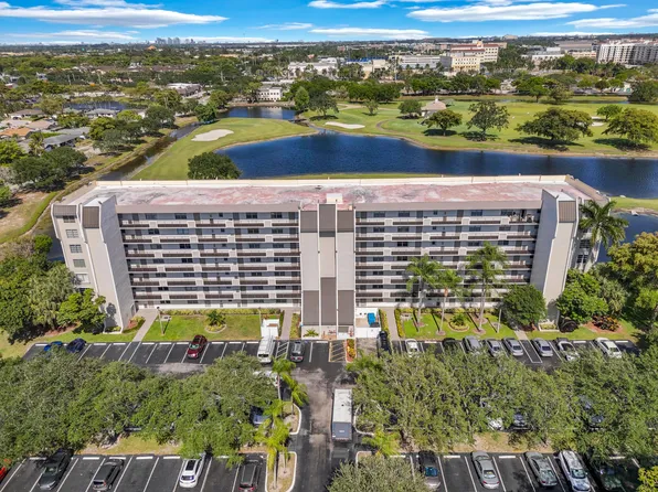 3100 W Rolling Hills Circle #705, Davie, FL 33328