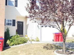 69 Green View Dr, Pottstown, PA 19464