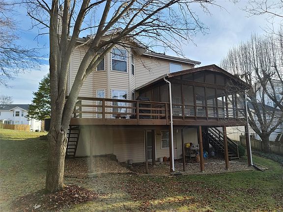 2nd image of 11031 Wellsley Ct