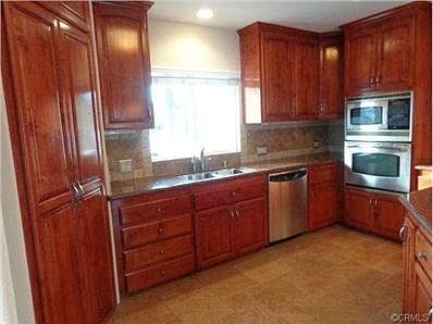 4th image of 314 N Hanford Ave