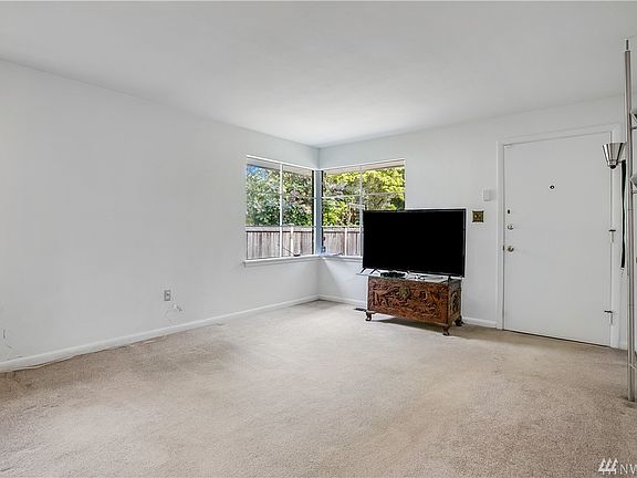 5th image of 14327 Evanston Ave N
