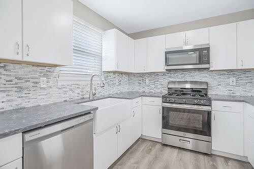 5th image of 5517 Wellborn Creek Dr