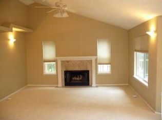 382 W 37th Ave, Eugene, OR 97405