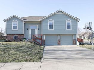 8110 NE 106th St, Kansas City, MO 64157