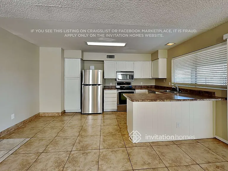 2343 W Portobello Ave — Photo 6