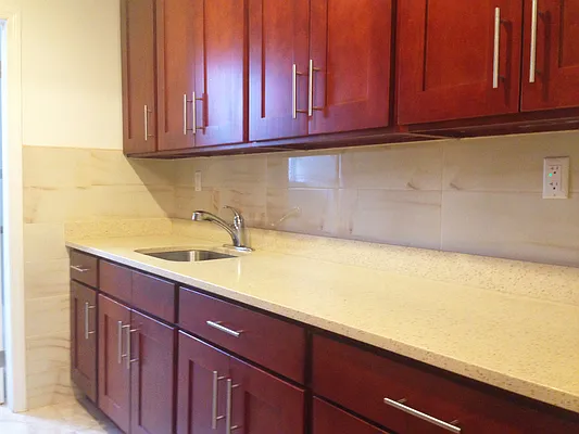 Rented by In Haus LLC | media 5