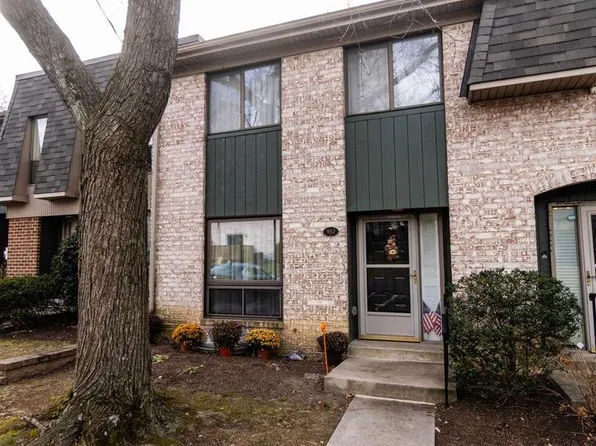 987 Putnam Blvd, Wallingford, PA 19086