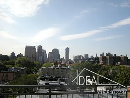 Rented by Ideal Properties Group | media 3