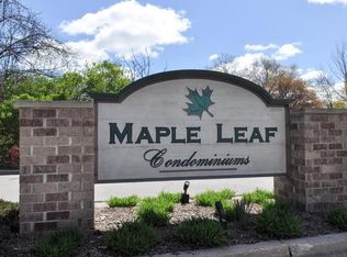 4869 W Maple Leaf Cir, Milwaukee, WI 53220