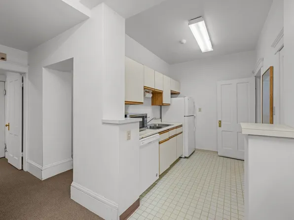 851 Clarkson - Hello Office