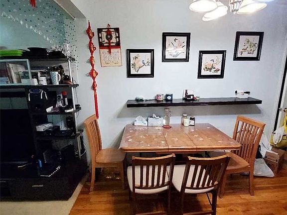 5th image of 26-10 Union St #5
