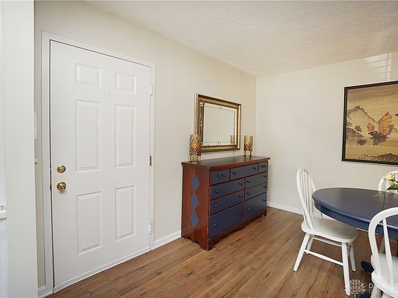 4th image of 3027 Stratford Ct
