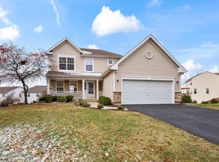 400 Diamondback Way, Algonquin, IL 60102