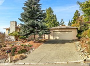 1040 NW 196th St, Shoreline, WA