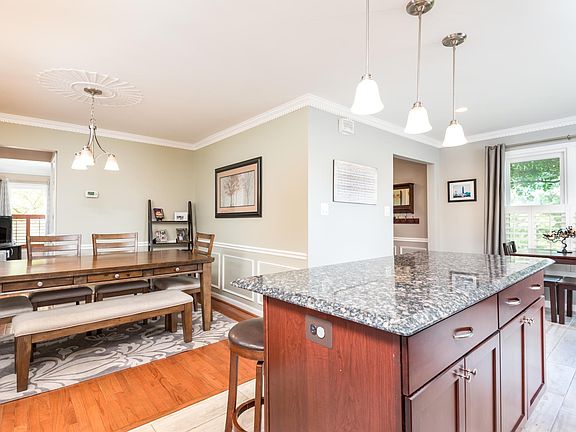 5th image of 4501 Sawgrass Ct