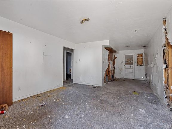 5th image of 42 Santa Clara Ave
