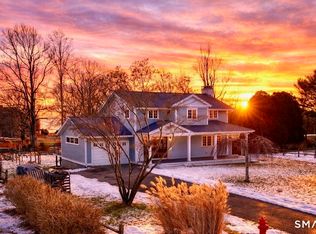 11 Woodsea Place, Waterford, CT 06385