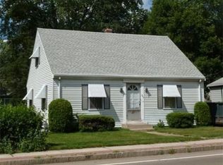 445 Thacher St, Attleboro, MA 02703